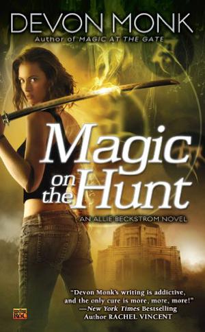 Magic on the Hunt (Allie Beckstrom #6)