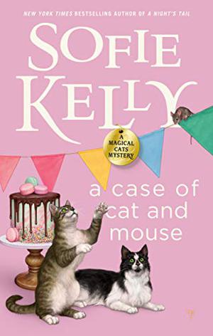 A Case of Cat and Mouse (Magical Cats Mystery #12)
