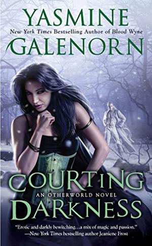 Courting Darkness (Otherworld / Sisters of the Moon #10)