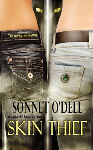 Skin Thief (Cassandra Farbanks #3)