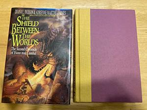 The Shield Between the Worlds (The Chronicle of Fionn mac Cumhal #2)