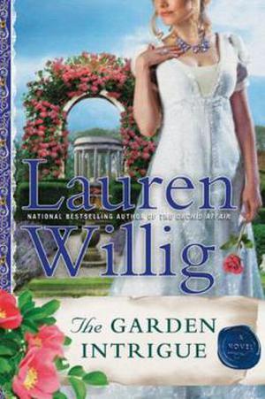 The Garden Intrigue (Pink Carnation #9)