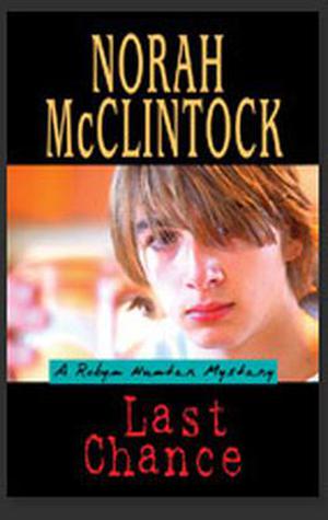 Last Chance (Robyn Hunter #1)