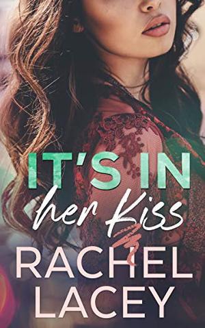 It's in Her Kiss: A Lesbian Romance (Midnight in Manhattan #2)