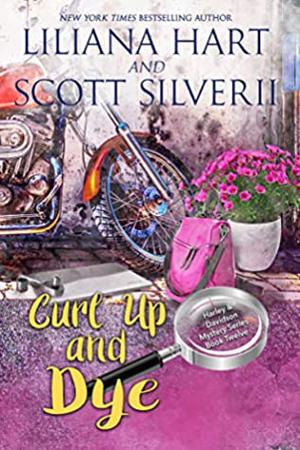 Curl Up and Dye (Harley and Davidson #12)
