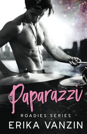 Paparazzi (Roadies #2)
