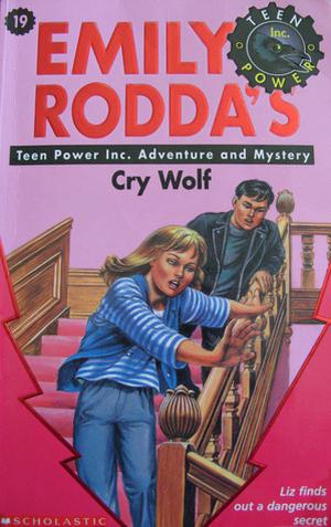 Cry Wolf (Raven Hill Mysteries #19)
