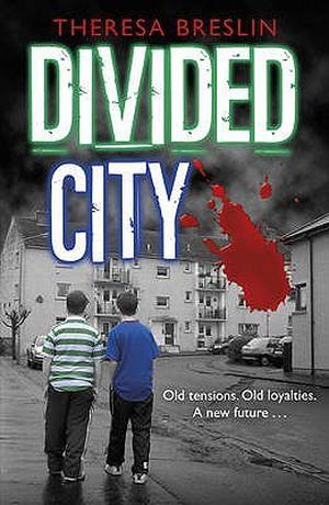 DIVIDED CITY by Theresa Breslin