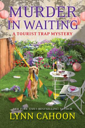 Murder in Waiting (A Tourist Trap Mystery #11)