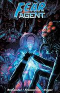 Fear Agent: Final Edition, Volume 4 (Fear Agent: Final Edition #4) by Tony Moore