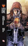 Superman: Earth One, Volume 1 (Superman: Earth One #1) by Shane Davis