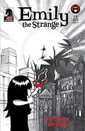 Emily The Strange #3: The Dark Issue  (Emily the Strange  (DC Comics)) (Emily the Strange Dark Horse Comics Book series #3) by Cosmic Debris