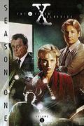 X-Files Classics: Season 1 Volume 1 (The X-Files Classics: Season 1 #1) by Chris Carter